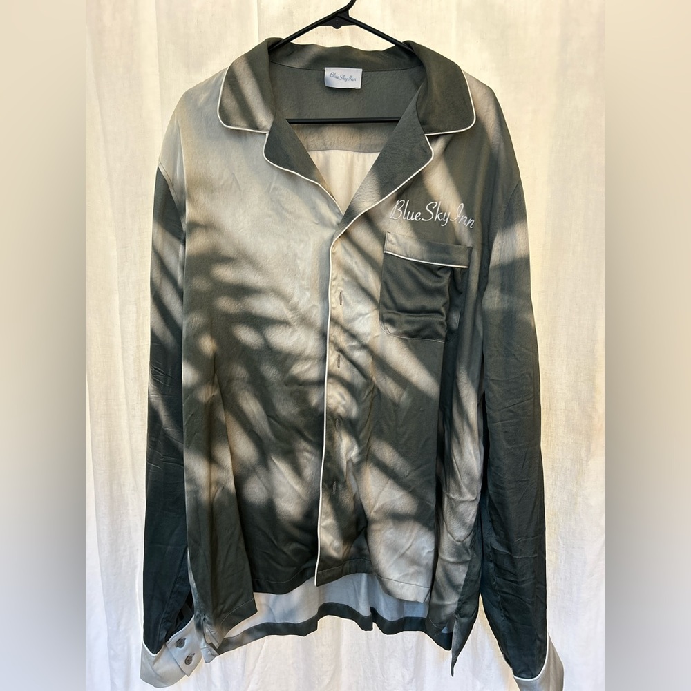 Blue Sky Inn - Palm Shadow Long Sleeve Shirt (XL)
